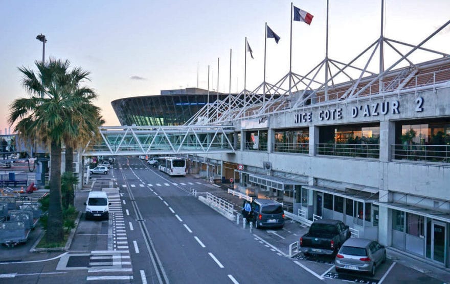 nice airport parking2